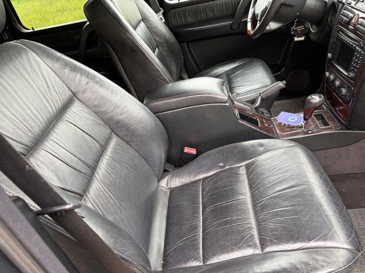 Mercedes-Benz G400 cdi V8 - 13