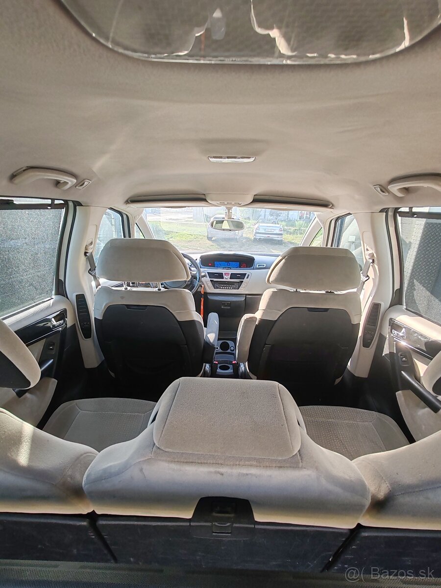 Citroën C4 Grand picasso - 13