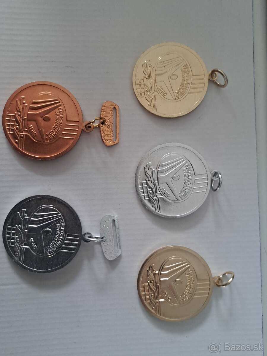 Predám plakety a medaile - 13