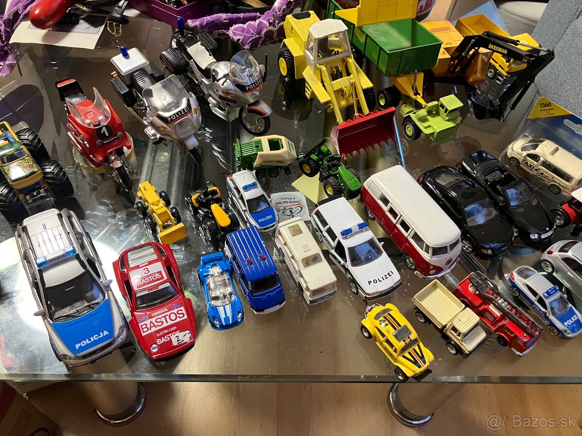 Predám zberateľské kamióny a autíčka - 13