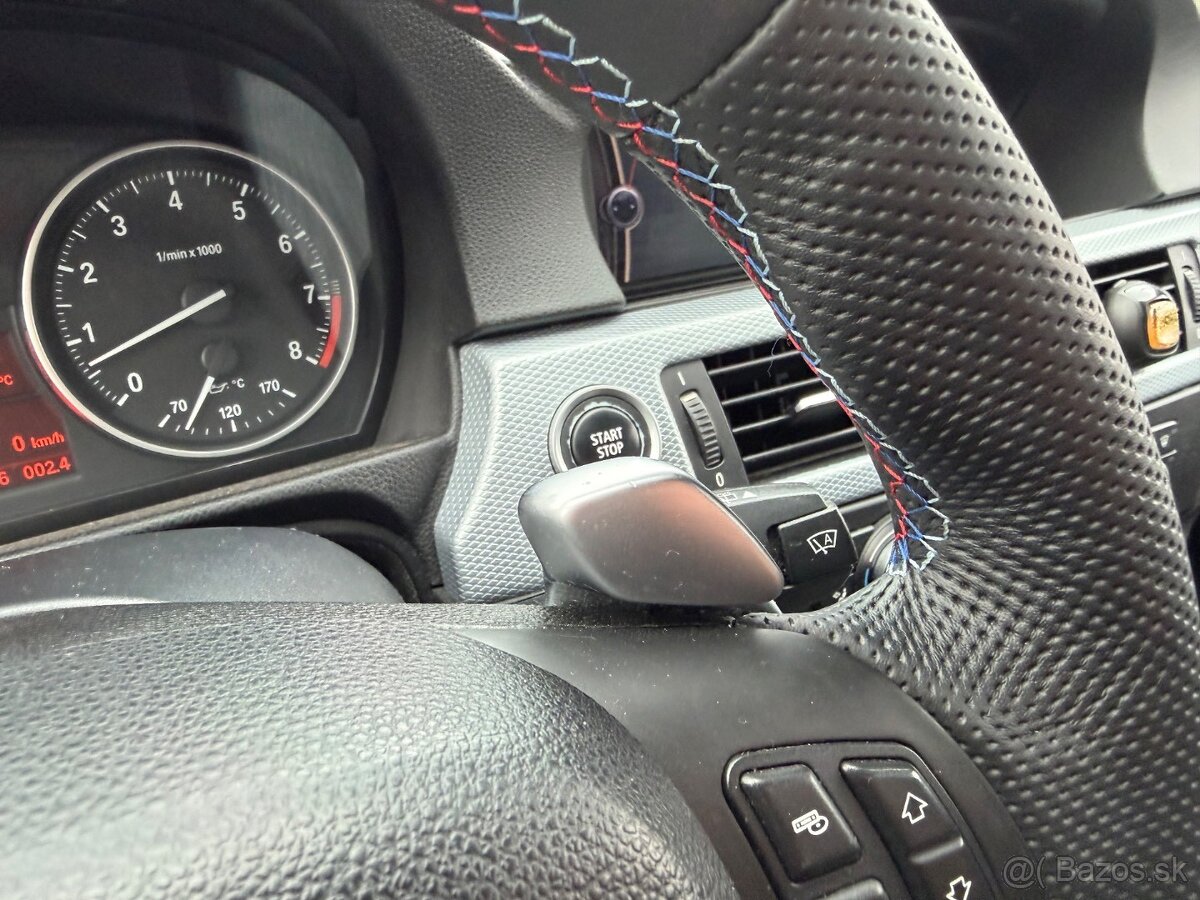 BMW Rad 3 Touring 335i xDrive A/T - 13