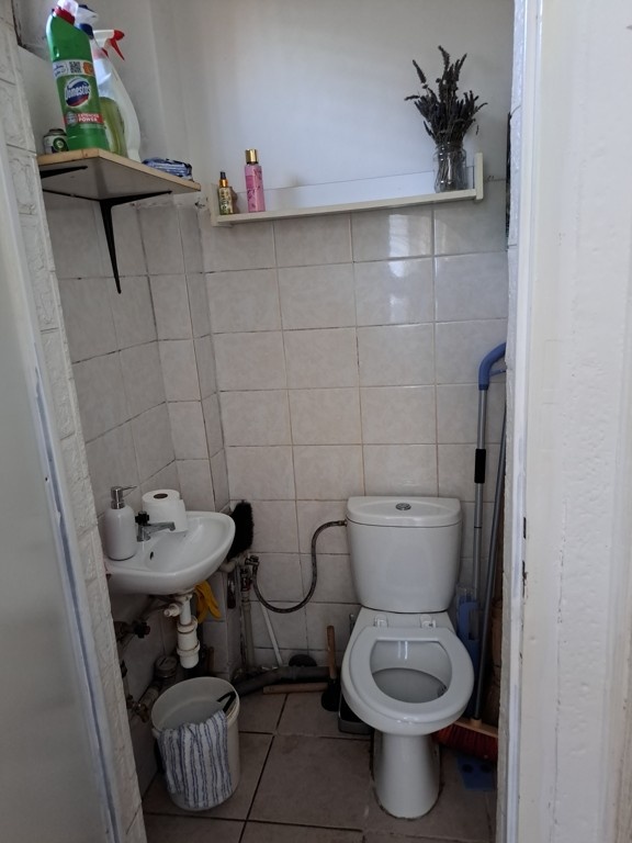 Na predaj dva rodinné domy vo Vrábloch - 13