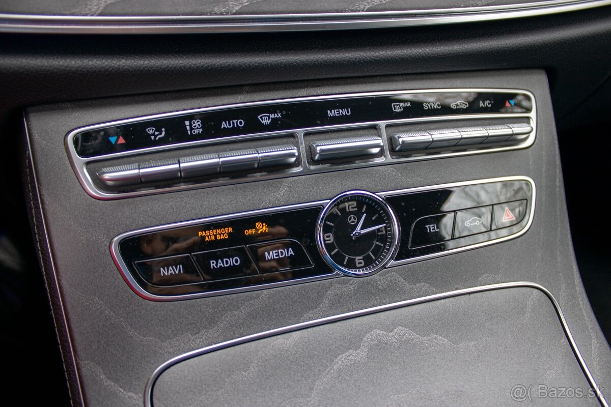 Mercedes-Benz CLS Coupé AMG Line - 13