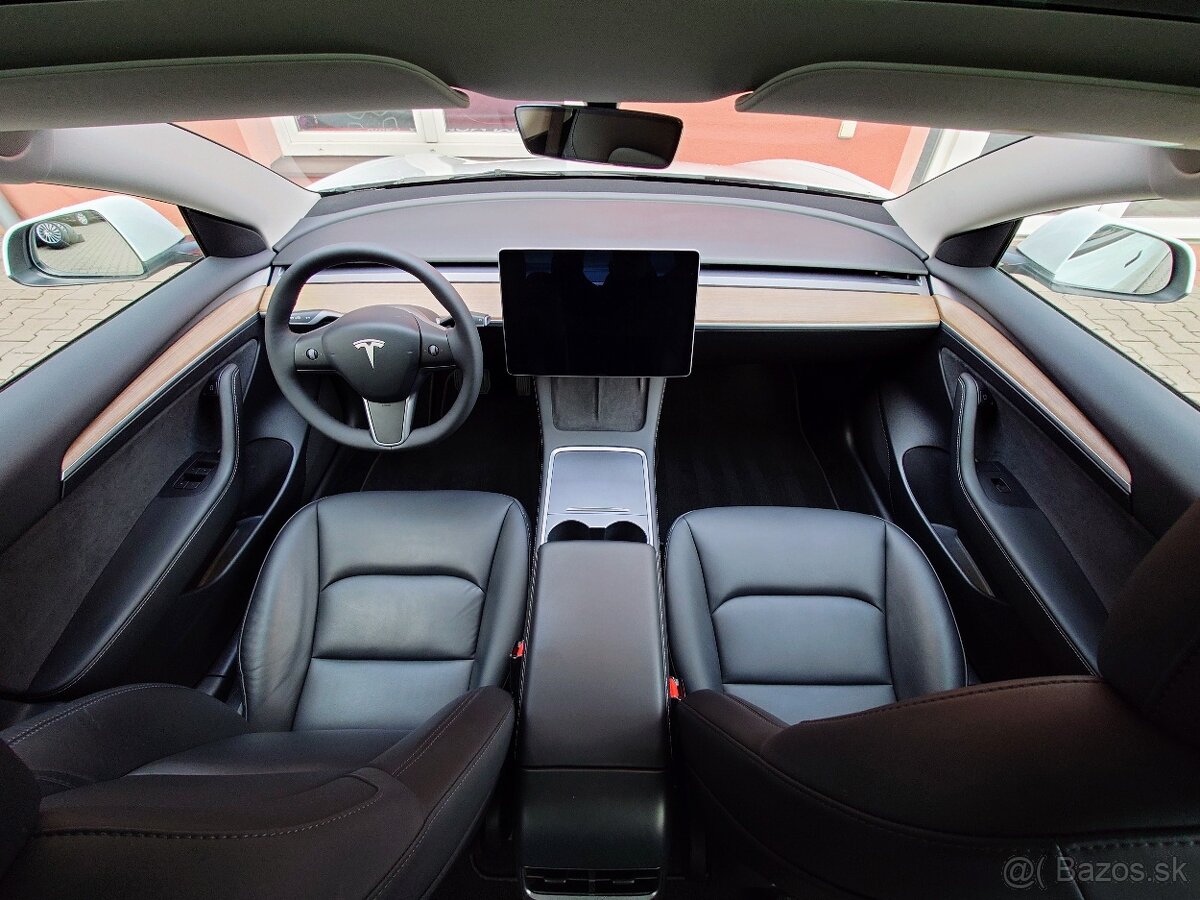 Tesla Model 3 Long Range Dual Motor 366kW SOH 92,7% (ODPOČET - 13