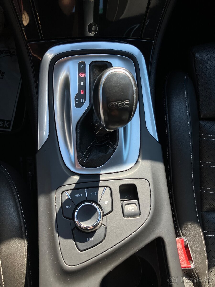 Opel insingnia OPC 2.8V6 - 13