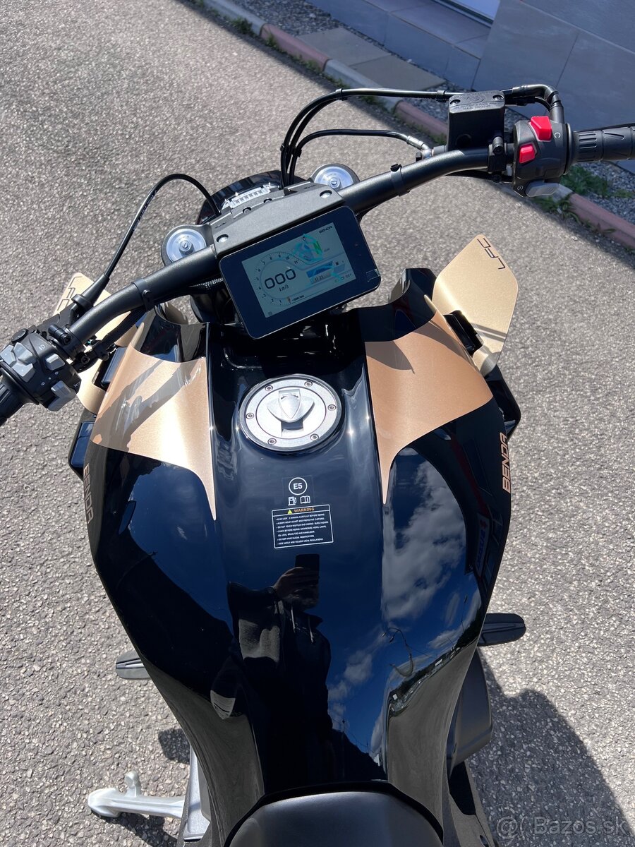 BENDA LFC 700 PRO - 13