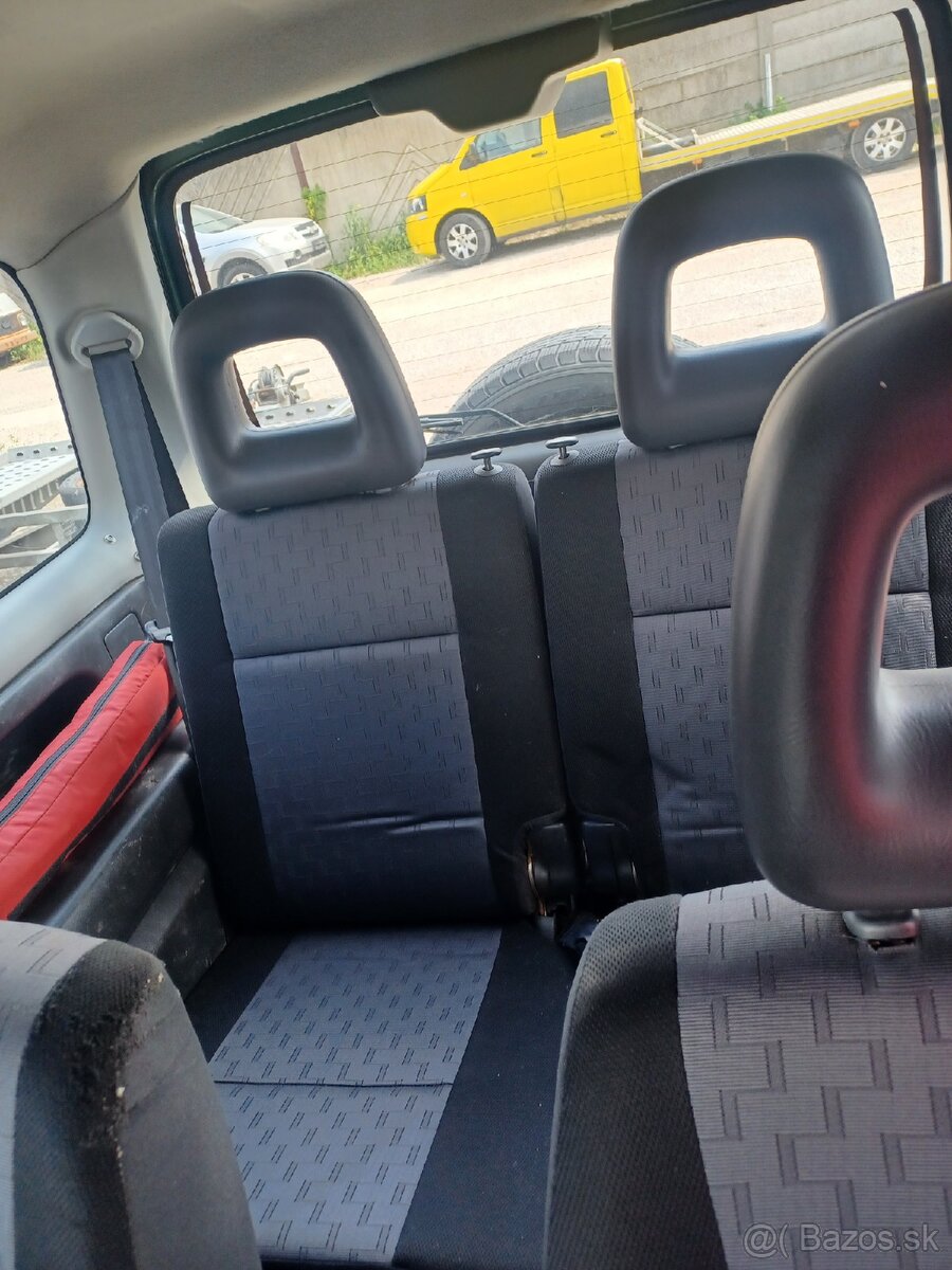 Syzuki Jimny 1.3,mod.r.v.2010 - 13