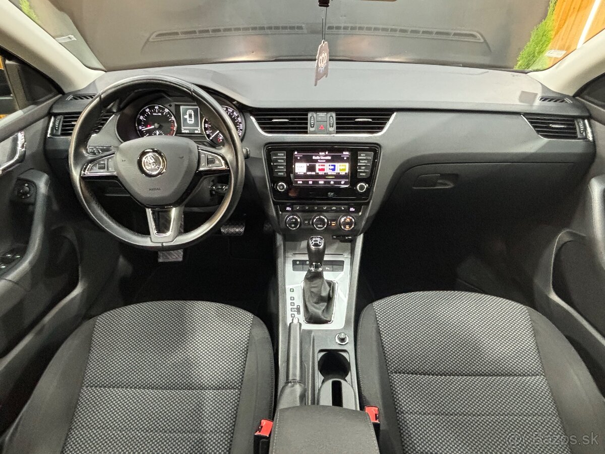 Škoda Octavia Combi 1.4 TSI 150k DSG - 13