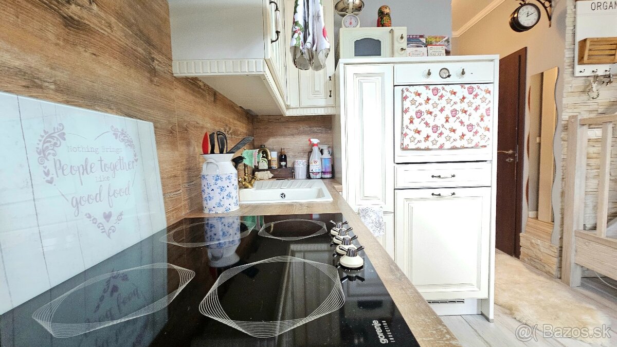 ATYPICKÝ 3 izbový byt, mezonet, balkón, 75 m2, PREŠOV - 13