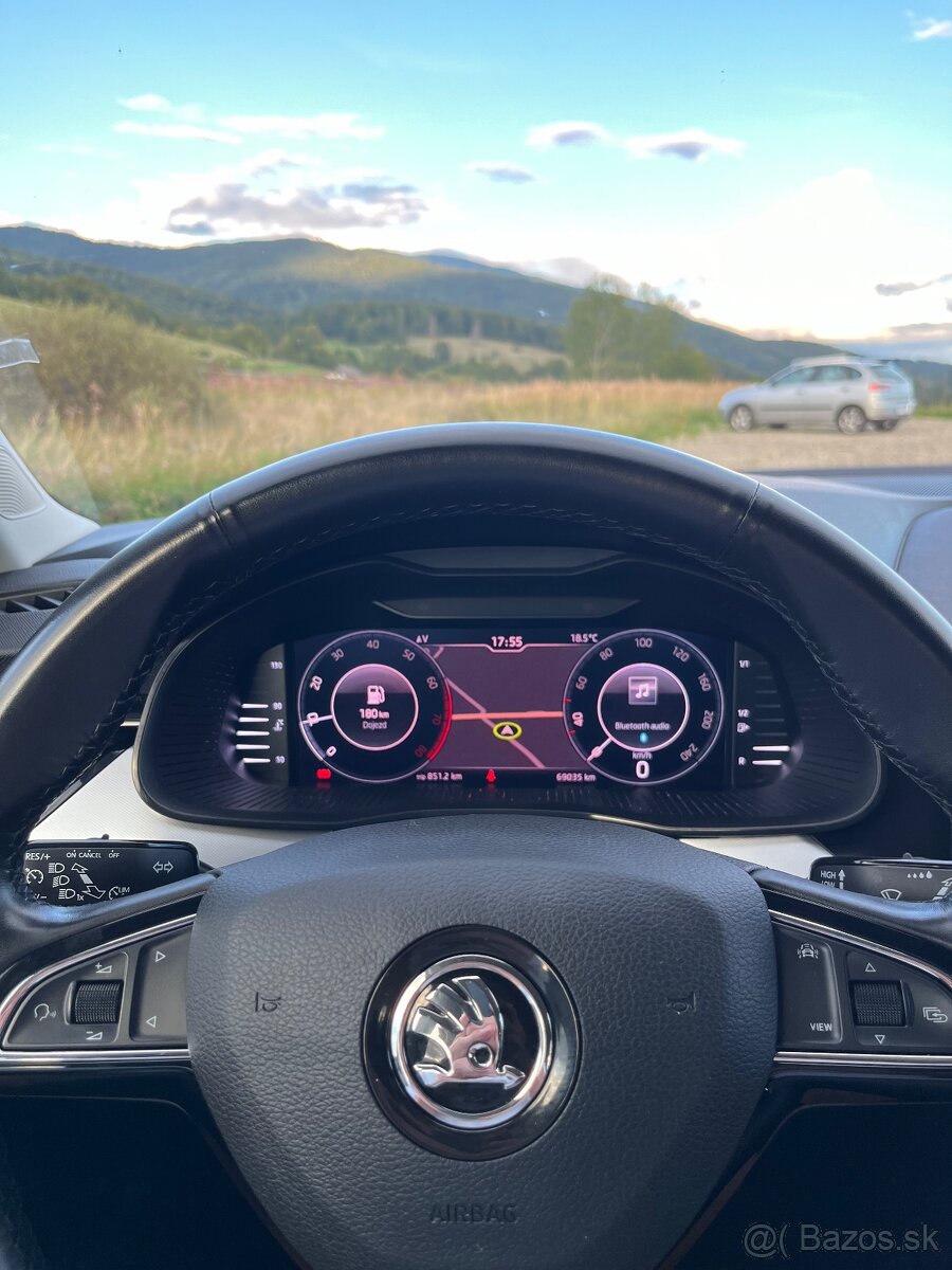 Škoda Scala 1.0 TSI 85kw (steel grey, virtual) - 13