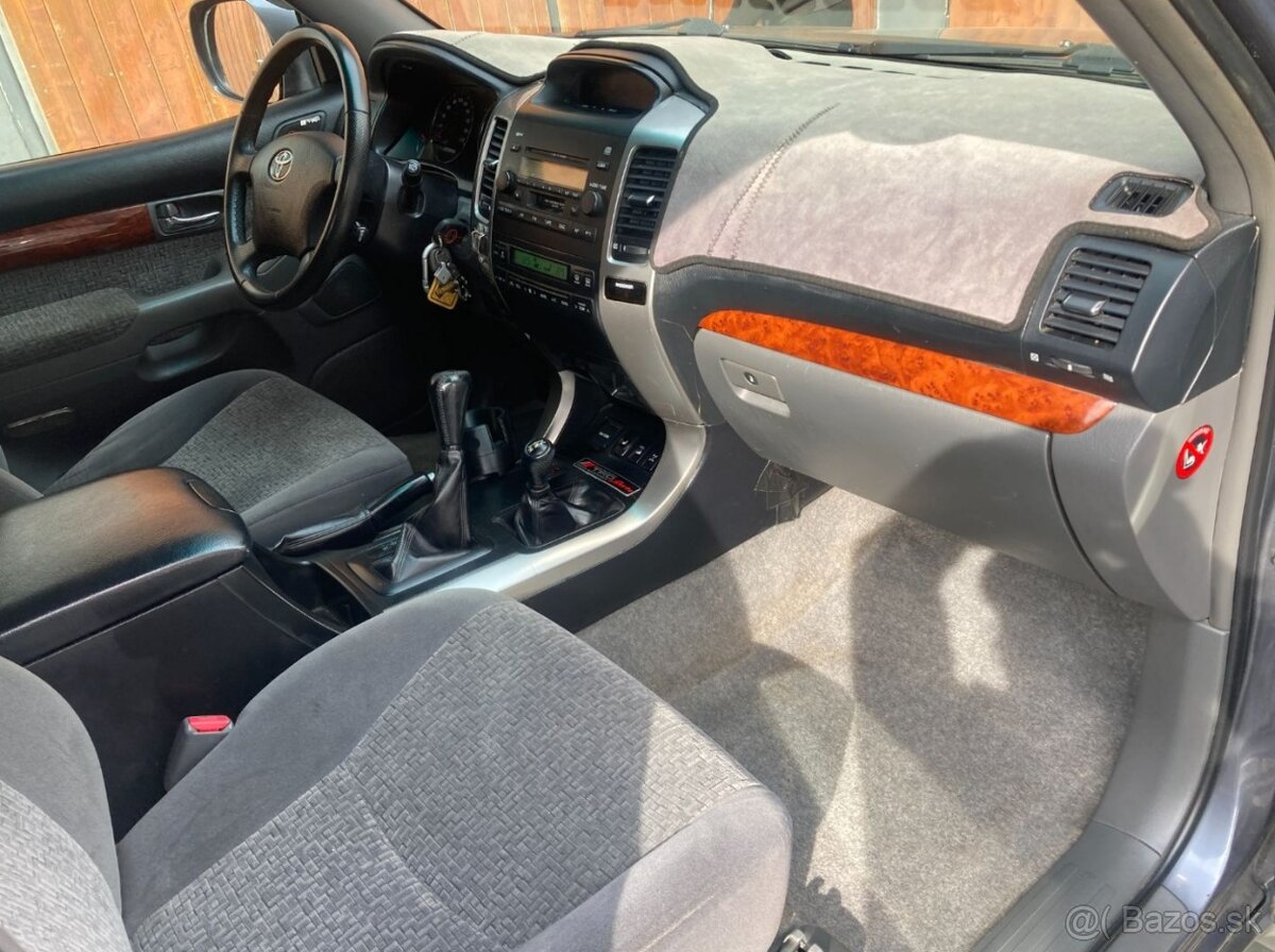 TOYOTA Land Cruiser 120 3.0d PRADO - 13