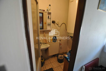 Koval & partners ponúka rodinný dom v obci Zbehy - 13