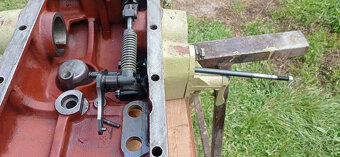 Prevodovka koplet + hydraulika zetor 5511 - 13