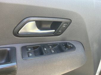 Volkswagen Amarok 4x4, manual, 132 kW - 13