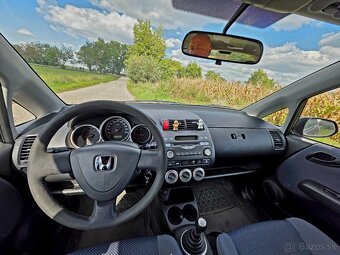 Honda JAZZ 2005 1,2 benzin - 13
