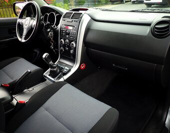 SUZUKI GRAND VITARA 1.9DDiS 3 DVEROVA - 95kW-REDUKCIA,ŤAŽNE - 13