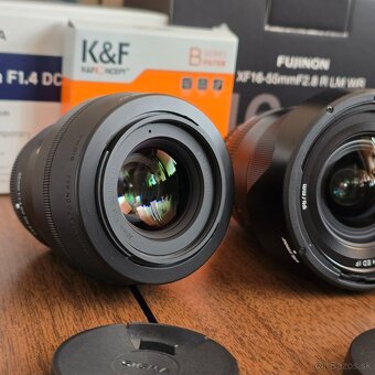 Fujifilm X-S10 - 3 objektívy - 13