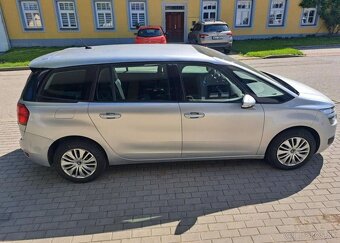 Citroën Grand C4 Picasso 1,6 e-HDi 115 ETG6 Intensive nafta - 13