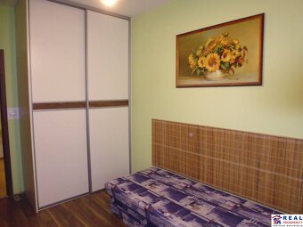 TOP ZREKONŠTRUOVANÝ+ ZARIAD. 5-izb. byt 95 m2+ loggia, vlast - 13