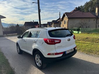 KIA SPORTAGE 1.7 CRDI 85KW RV2013 - 13