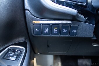 Outlander PHEV Plugin Hybrid 2,0 - 13