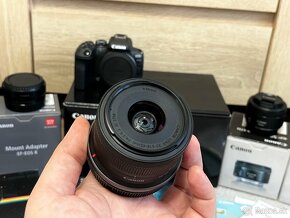 P: Fotoaparát Canon EOS R10 (záruka 4/2025), objektívy a iné - 13