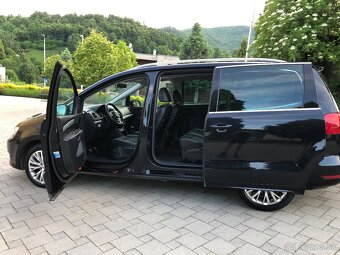 Volkswagen Sharan 2.0TDi - BiXenon, 7-miestne, Tempomat - 13