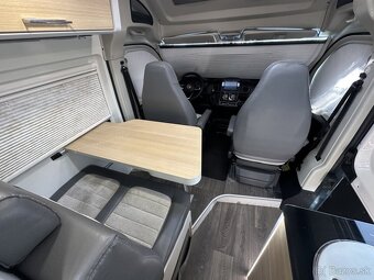 KARMANN-MOBIL DEXTER 581 - TOP STAV - 13