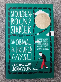 Rozpredaj kniznice, naj knihy hľadajú nového majiteľa. - 13