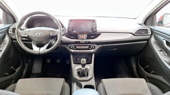 i30 Fastback - 13