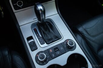Volkswagen Touareg II 3.0 V6 TDI - 13