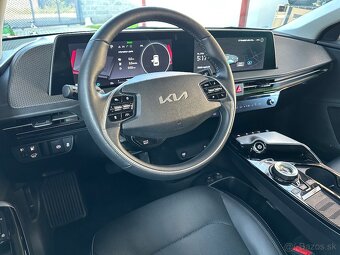 KIA EV6 EARTH VÝBAVA FULL LED KOŽA AKO NOVÉ KUPOVANÉ NA SK - 13