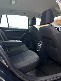 ŠKODA OCTAVIA  3 COMBI 2.0TDI 110KW SOLEIL - 13