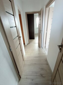 Krásny slnečný 3 izbový byt Košúty II - 13