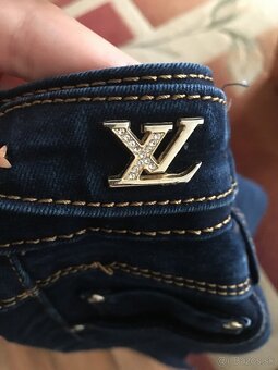 NOVÉ LOUIS VUITTON dámske rifle S/M - 13