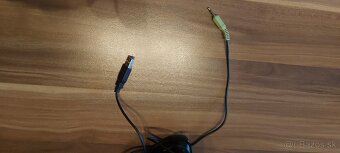 Televízor Technika + reproduktory Dell - 13