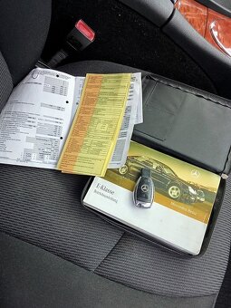 Mercedes E W 211 200 CDI - 13