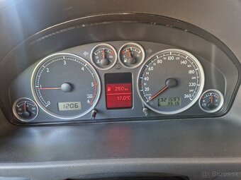 Predam VW SHARAN UNITED 2.0 TDI-PD 103kw. original 7miestny - 13
