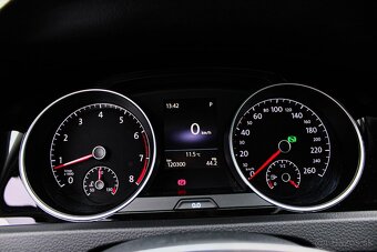 Volkswagen Golf Variant 1.5 TSI R-Line DSG - 13