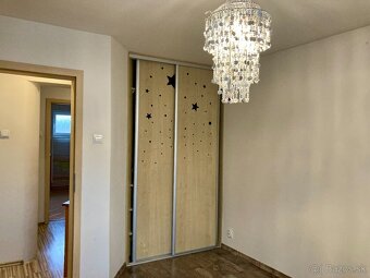 4-izbový rodinný dom s terasou a 7-árovou záhradou, Nová Str - 13