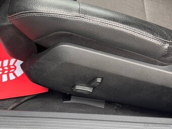 Mercedes-Benz E trieda 220 CDI - 13