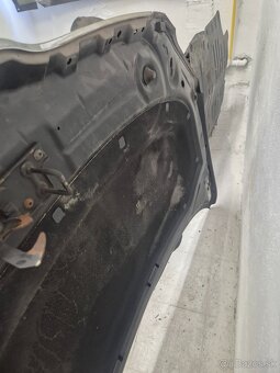 Predám náhradné diely z predku na Škoda Yeti - 13