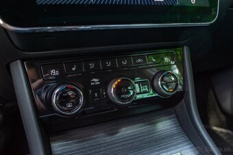 Škoda Superb Combi 2.0 TDI Webasto 2020 - 13