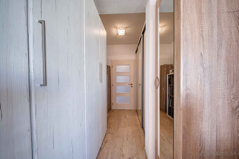 Na predaj 3-izbový byt s terasou Na Zongorke v Trenčíne - 13