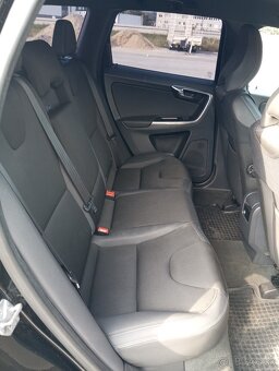Volvo XC60 4x4 - 13