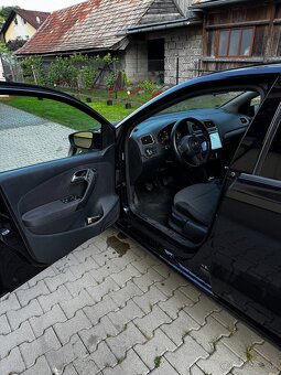 Volkswagen Polo 6R 1.6TDI - 13
