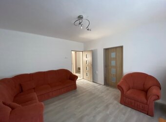 Na predaj 3 izbový rodinný dom s krásnym pozemkom - 13