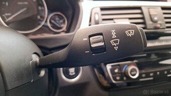 BMW 320d touring  xdrive 140kw AT - 13