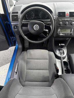 Volkswagen Touran 2,0tdi DSG - 13