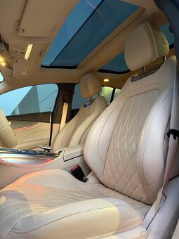 Mercedes AMG GT 43mHEV 4Matic+ mozna vymena - 13